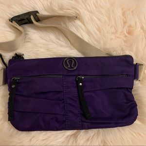 Lululemon Travel Pooch V